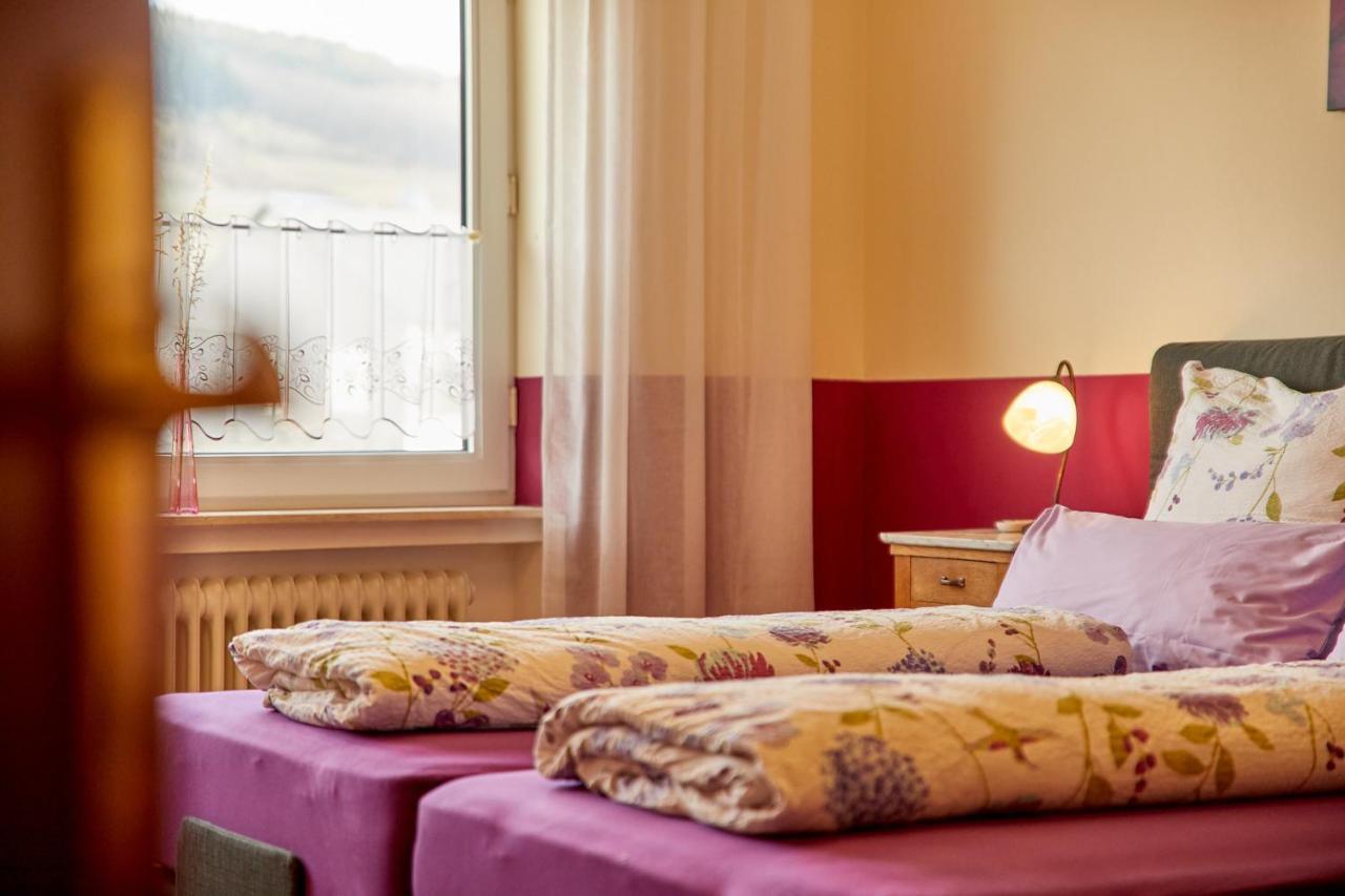 Ferienwohnung-Vinothek Keifer Kinheim Buitenkant foto